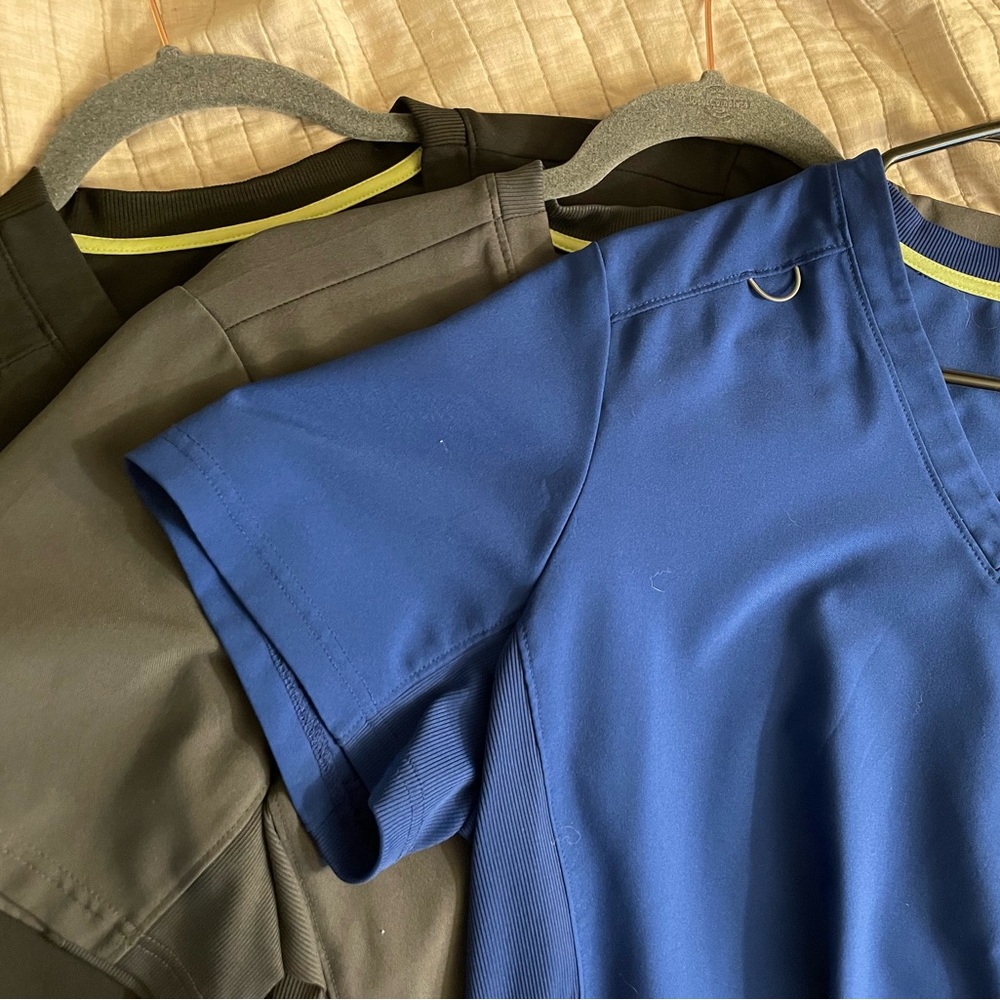 Landau scrubs - three sets